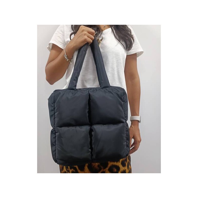 Bolso Abollonado Fiorella Negro Mod. 23 4010