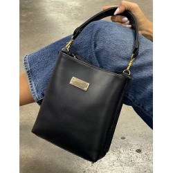 Bolso Bandolero en Color Negro Mod. 16 0059